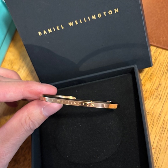 Daniel Wellington Rose Gold-Tone Cuff Bracelet - Picture 5 of 7